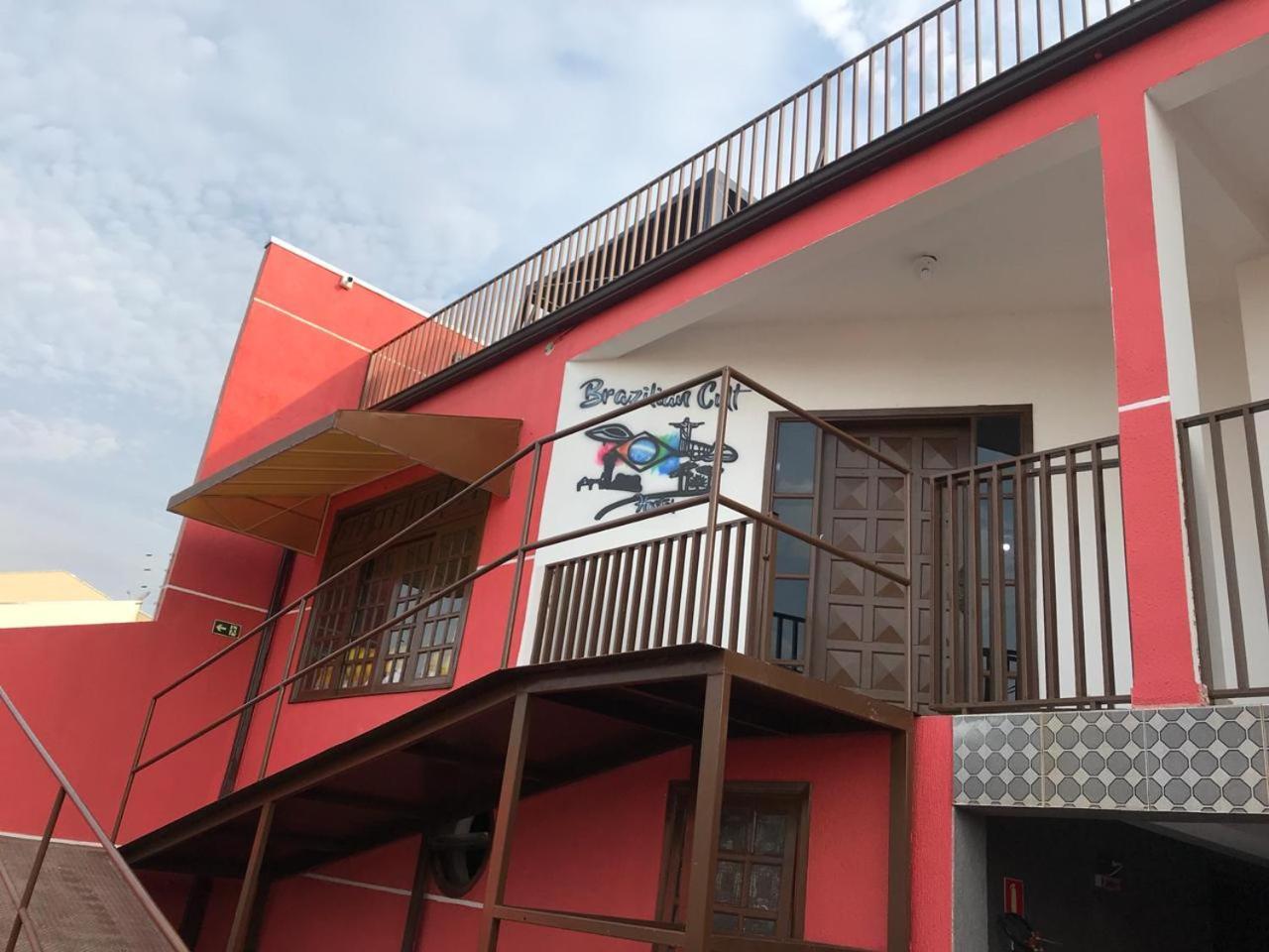 Brazilian Cult Hostel Curitiba Exterior foto